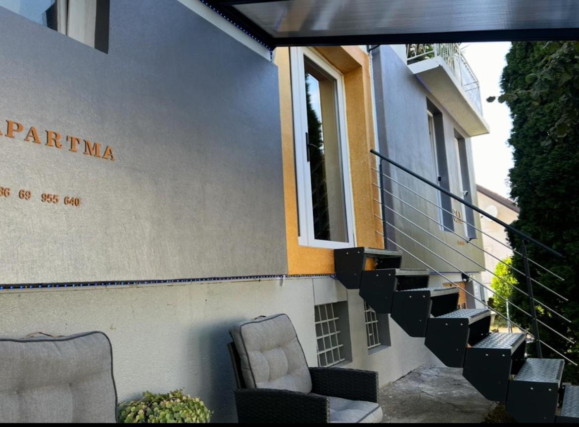 Apartment Gal Novo Mesto Exterior photo